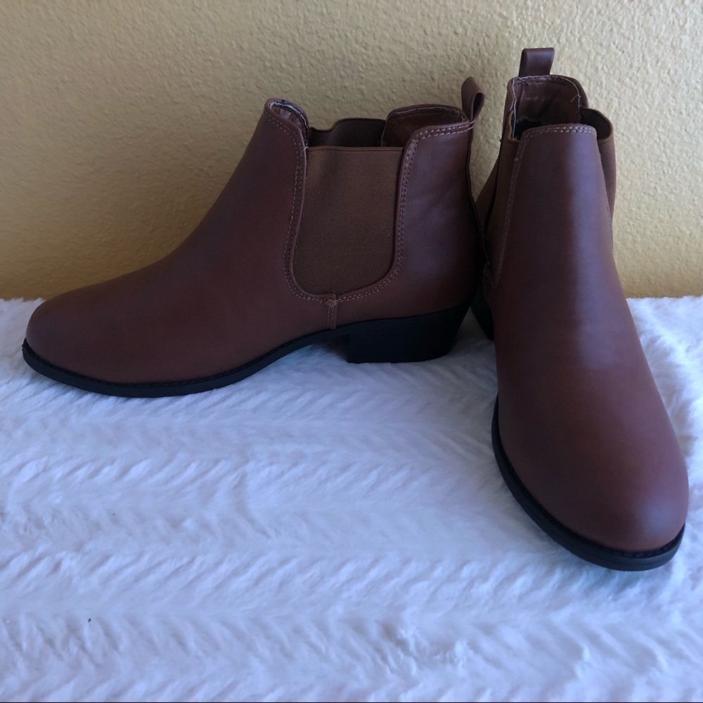 Brown Booties - Picture 6 of 7